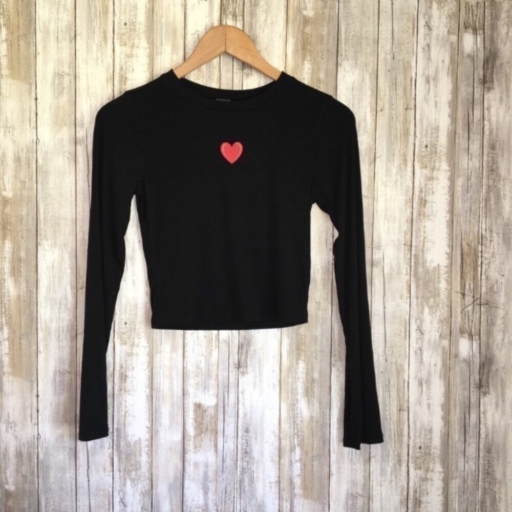 Wild Fable Black Embroidered Heart Ribbed Fitted Stretchy Crop Long Sleeve